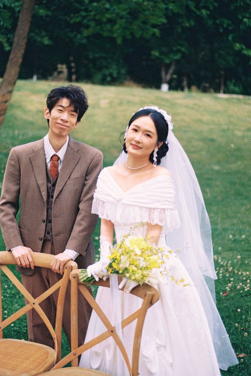 复古西装与婚纱